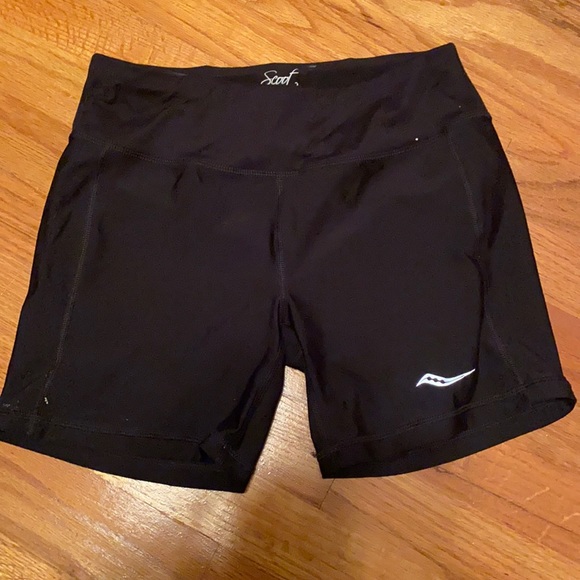 Saucony | Shorts | Saucony Spandex 